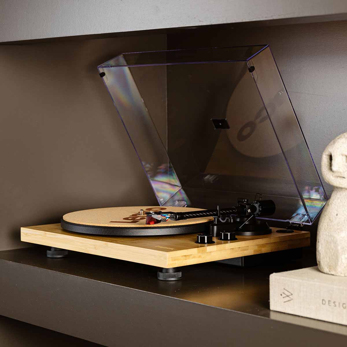 Lenco LBT-335 Bluetooth Turntable w/ Ortofon 2M Red Cartridge