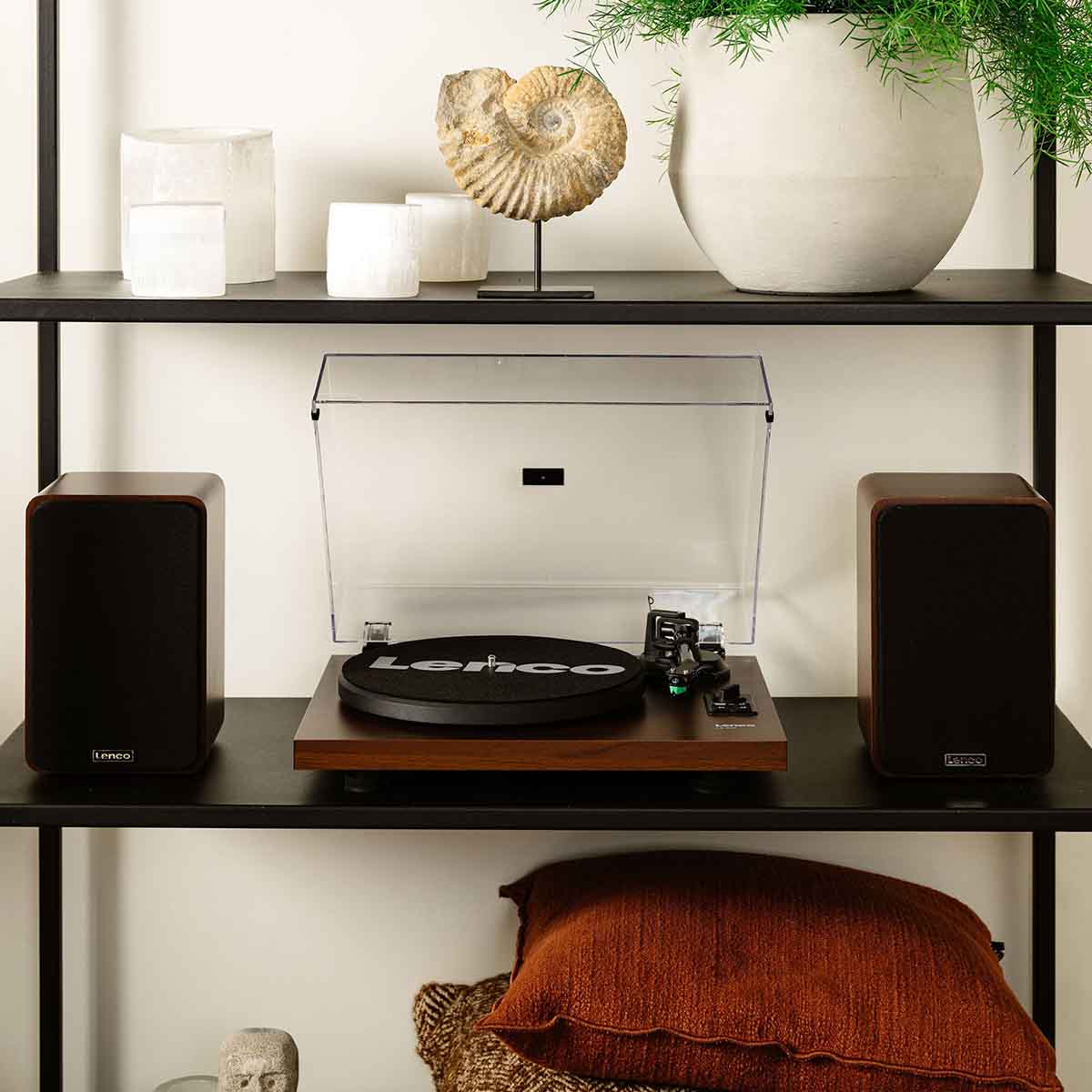 Lenco LS-600 Turntable w/ Built-In Amplifier, Bluetooth, and Speakers