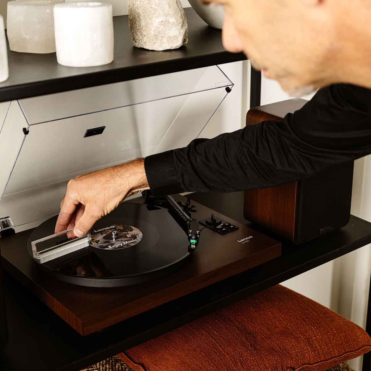Lenco LS-600 Turntable w/ Built-In Amplifier, Bluetooth, and Speakers