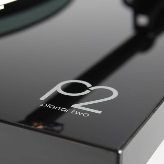 Rega Planar 2 Turntable