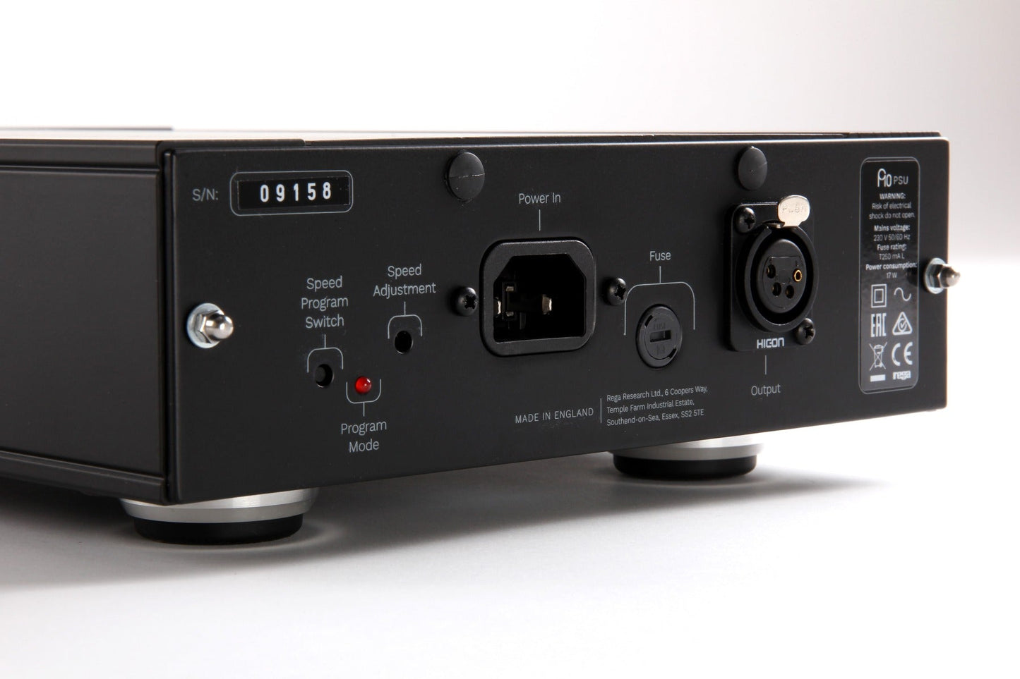 Rega Planar 10 Turntable