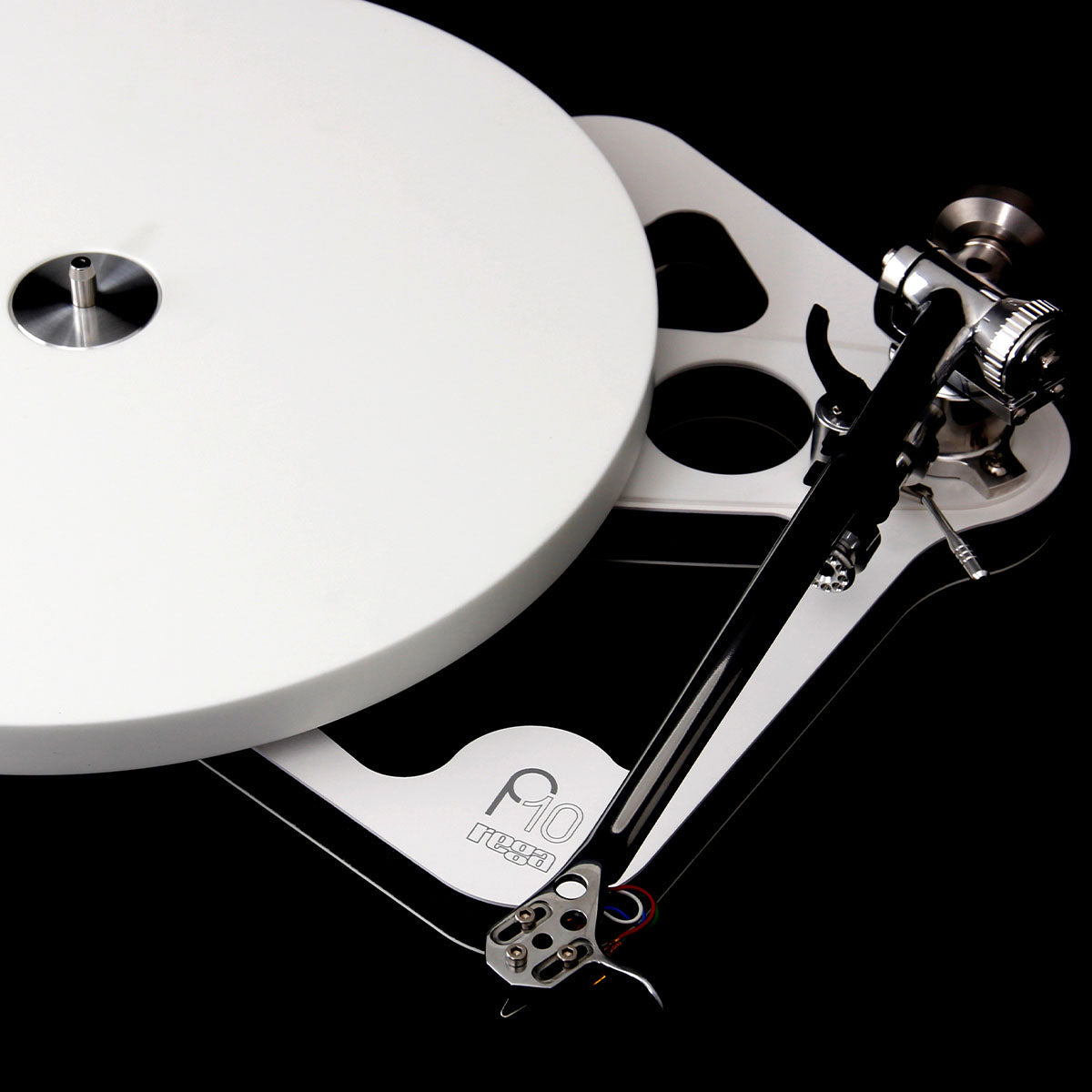 Rega Planar 10 Turntable